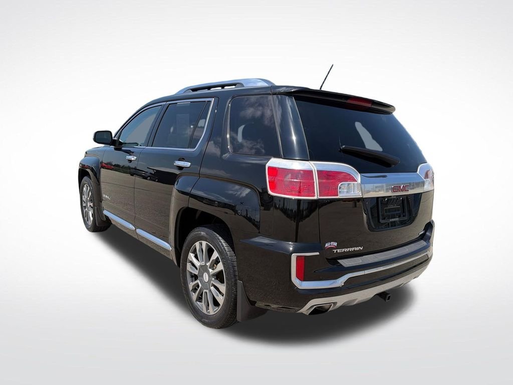 Used 2016 Black GMC Denali image 5