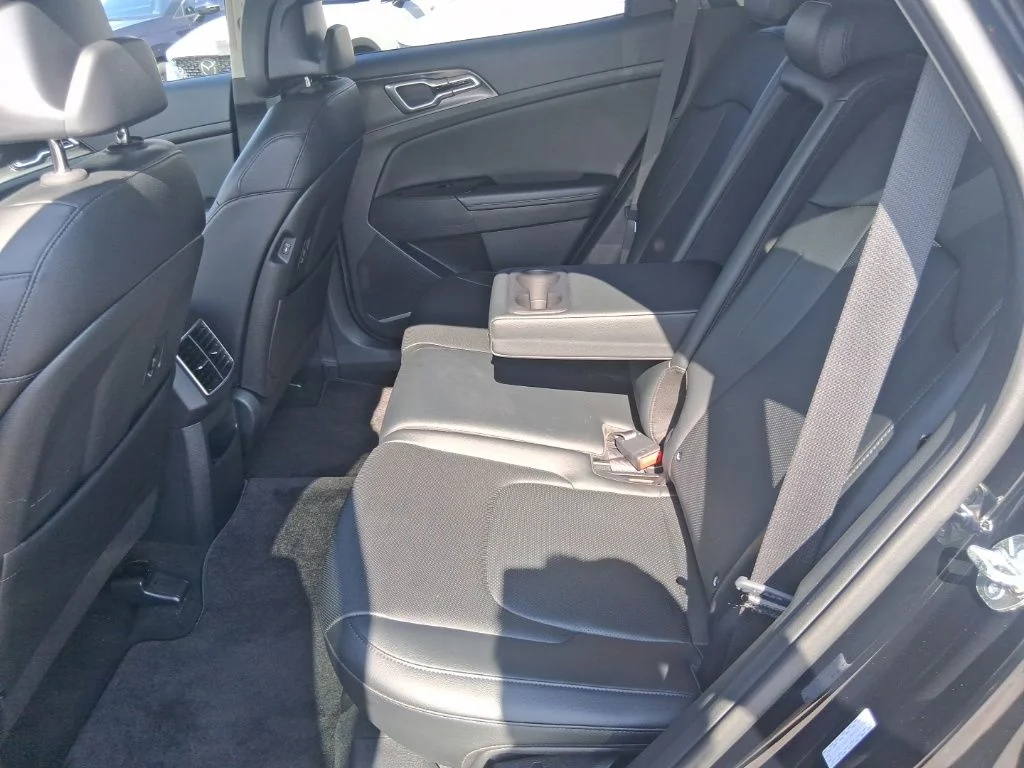 Used 2024 Black Kia EX image 16