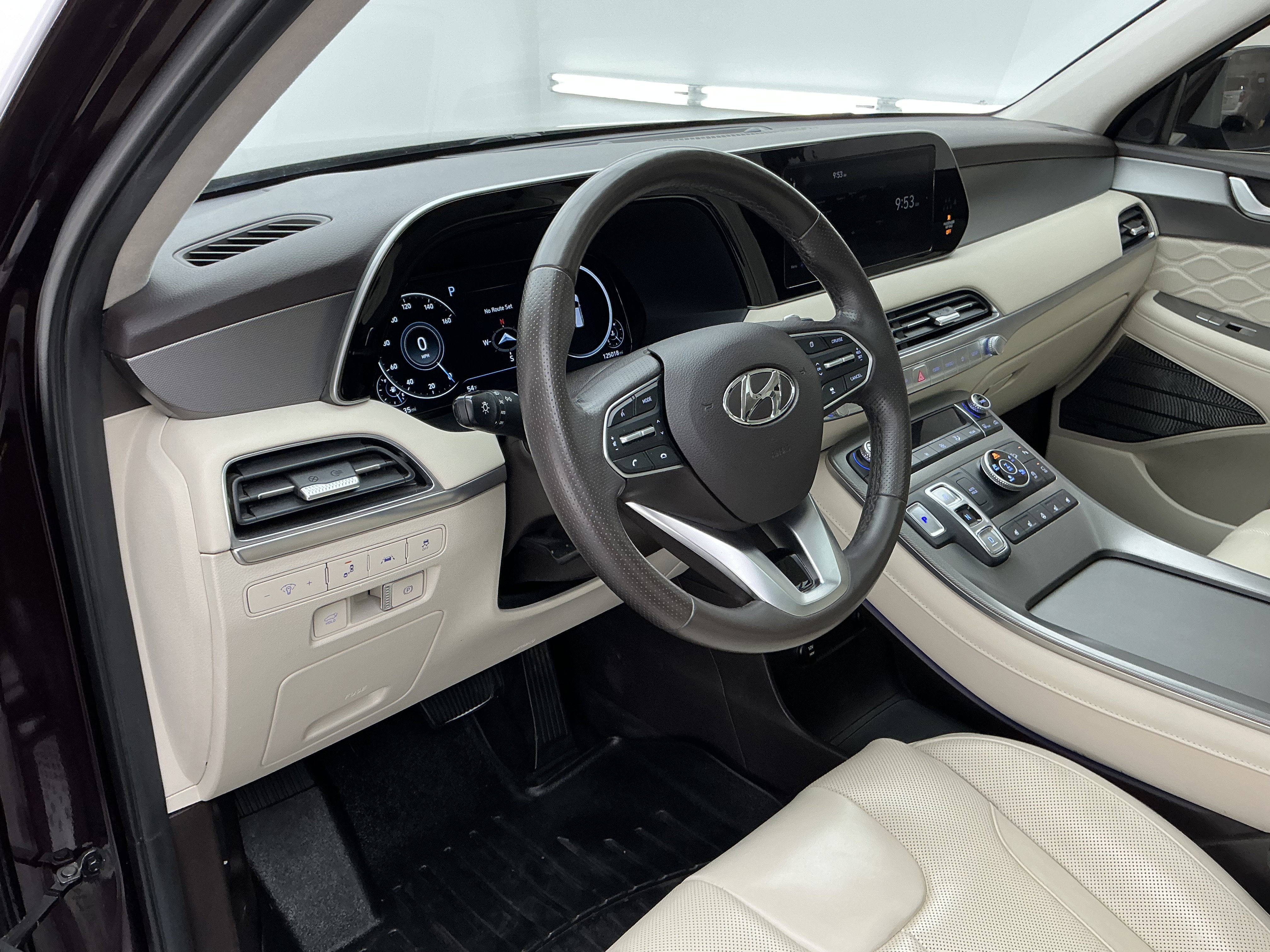 Certified Used 2020 Sierra Burgundy Hyundai Limited image 13
