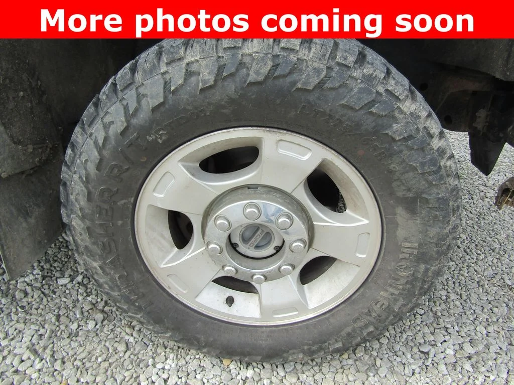 Used 2015 Oxford White Ford XLT image 9