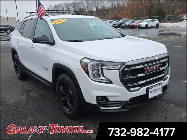 2023 GMC Terrain AT4 AWD's photo