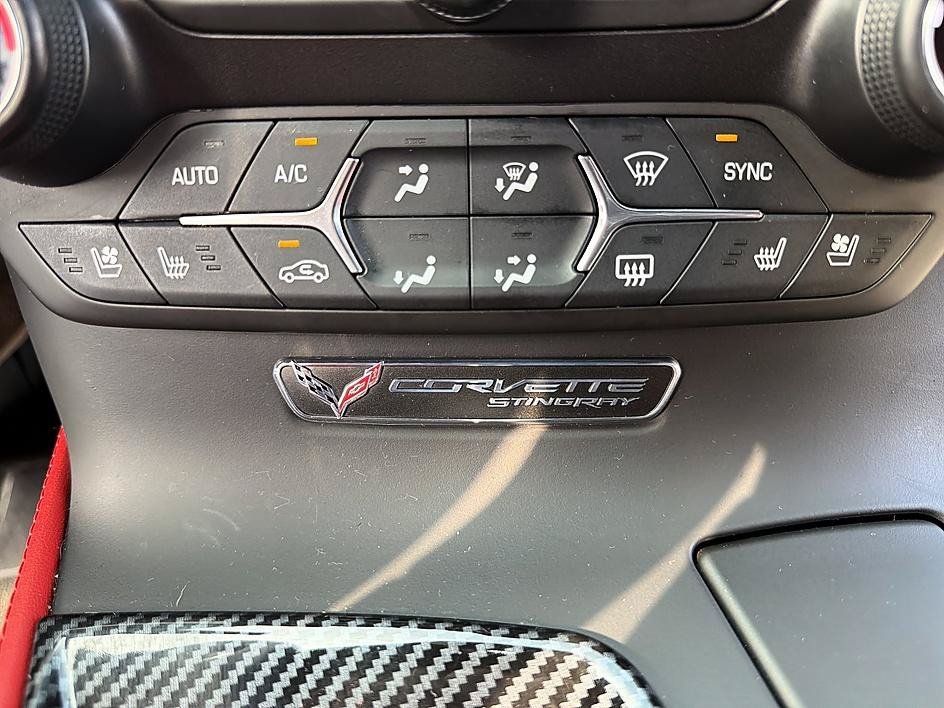 Used 2015 Arctic White Chevrolet Z51 2LT image 26