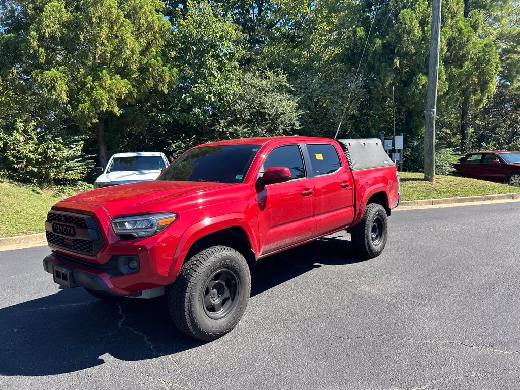 Used 2021 Red Toyota SR5 image 7