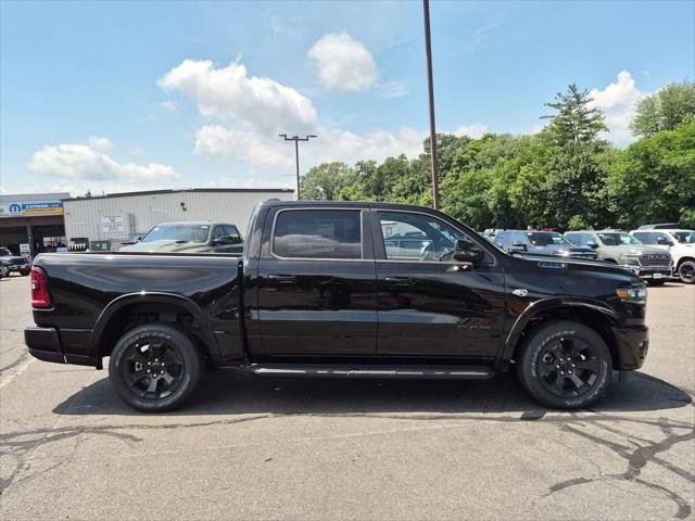 New 2026 Diamond Black Crystal Pearl-Coat Exterior Paint RAM BIG HORN image 2