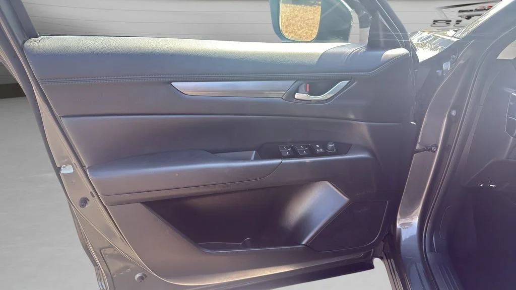 Used 2025 Gray Mazda 2.5 S Preferred image 18