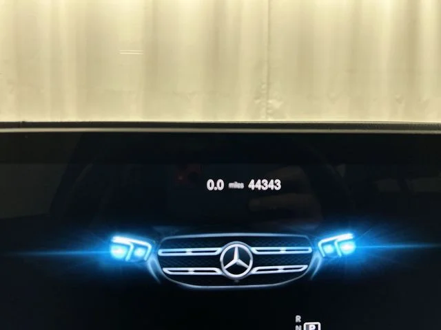 Used 2023 Black Mercedes-Benz GLE 450 image 29