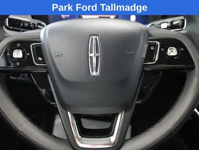 Used 2023 Radiance Metallic Lincoln Standard image 14