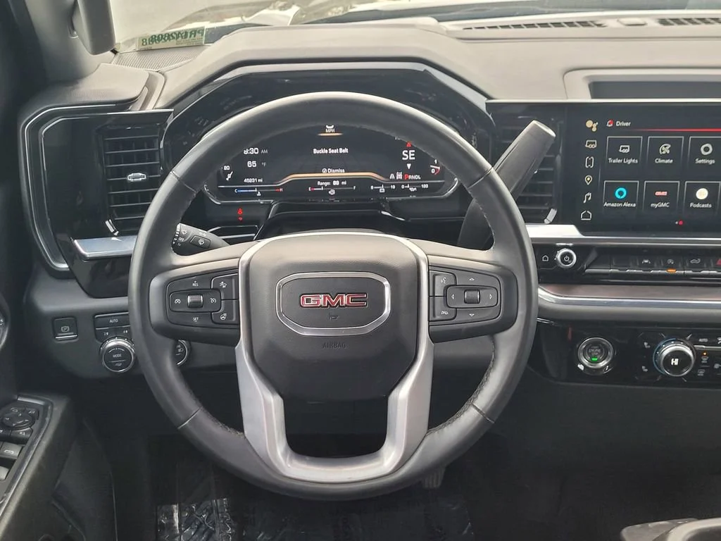 Used 2024 Onyx Black GMC SLT image 12