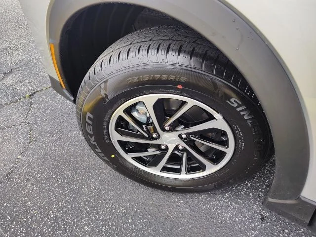 New 2026 Gray Mitsubishi ES image 10