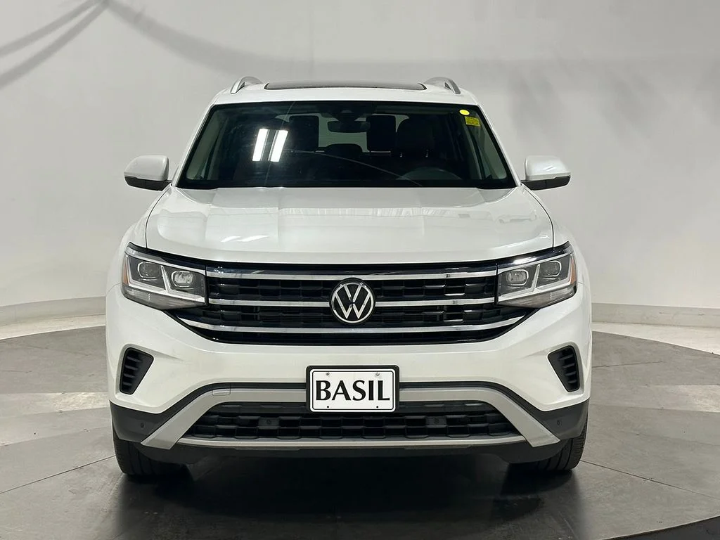 Used 2023  Volkswagen SEL image 9