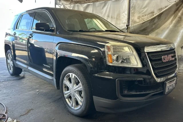 Used 2017 GMC Terrain SLE-1 with VIN 2GKALMEK9H6136017 for sale in Ventura, CA