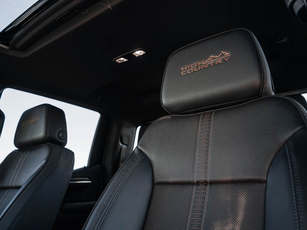 2026 Chevrolet Silverado 1500 High Country - Photo 17