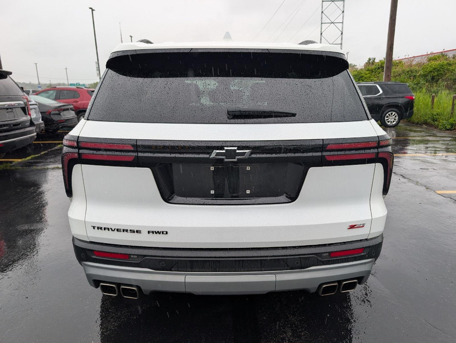 Used 2024 Summit White Chevrolet AWD Z71 image 6