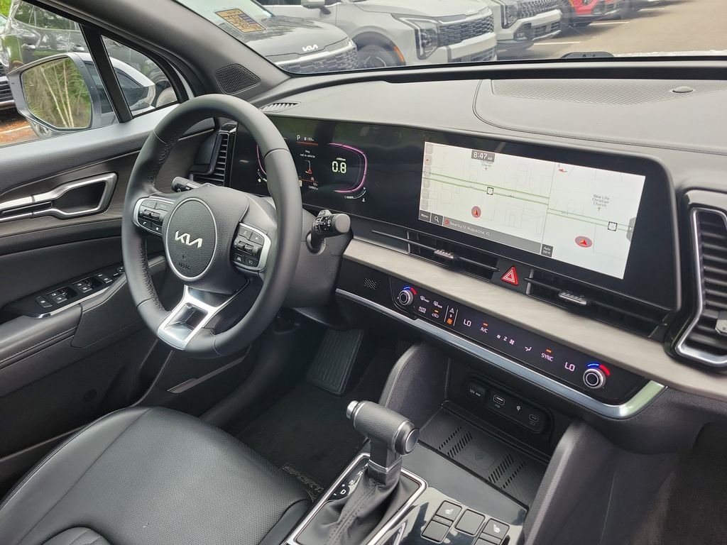 Used 2023 White Kia X-Line image 8