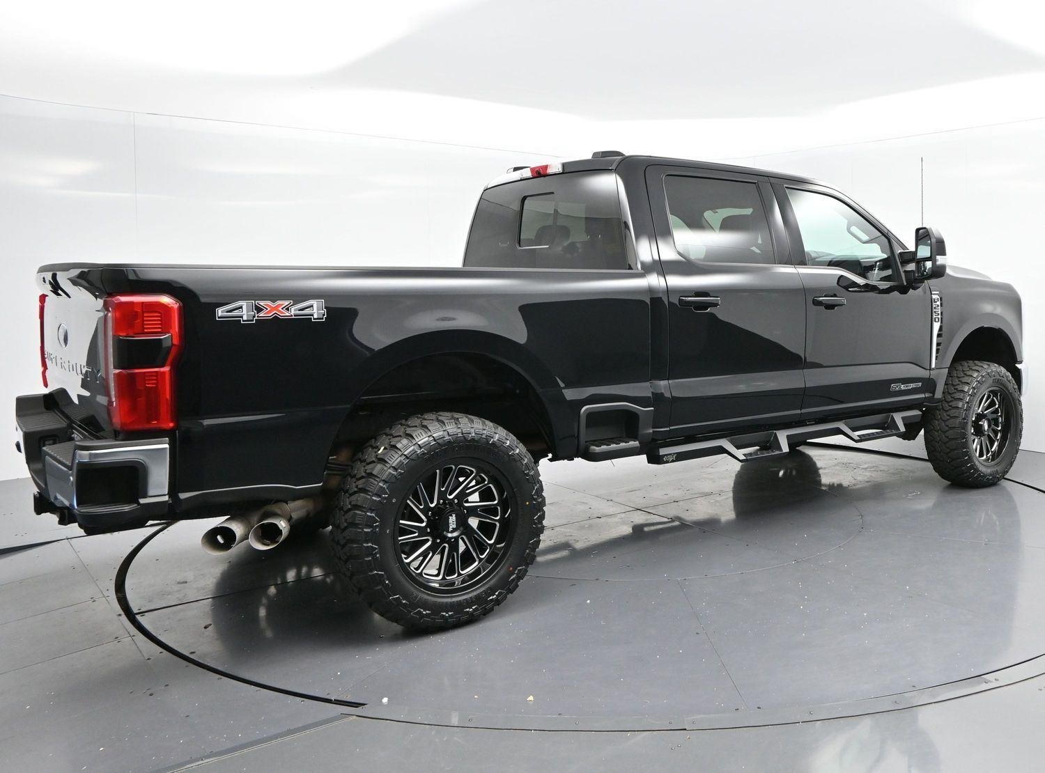 Used 2024 Agate Black Ford LARIAT image 7