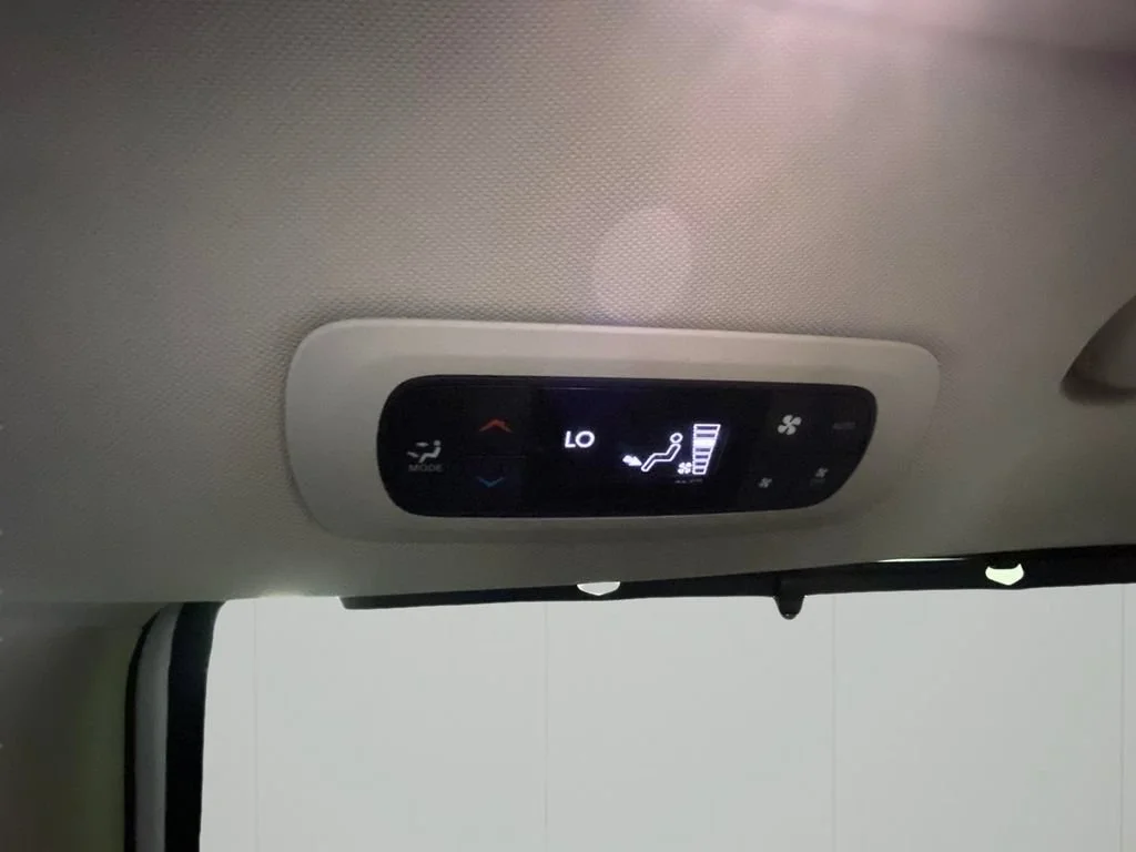 Used 2022 White Chrysler Touring L image 32