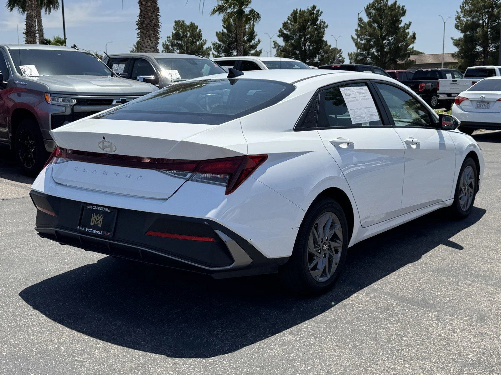 Used 2024 Serenity White Hyundai SEL image 6