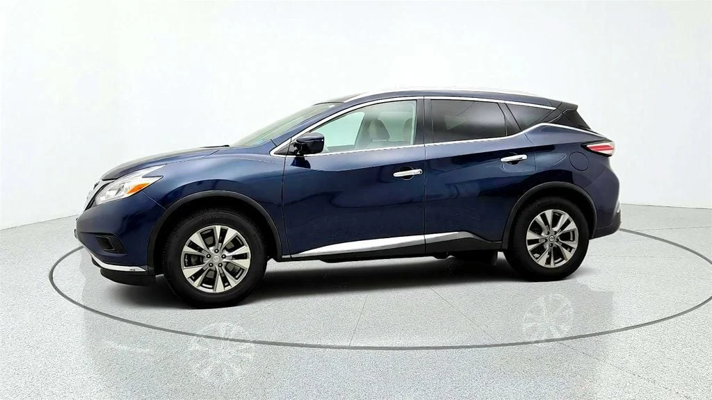 Used 2016 Arctic Blue Metallic Nissan SL AWD w/ Technology Package & Panoramic Moonroof image 8