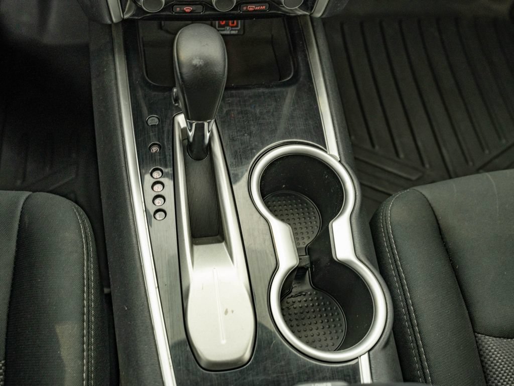 Used 2020 Gun Metallic Nissan SV image 39