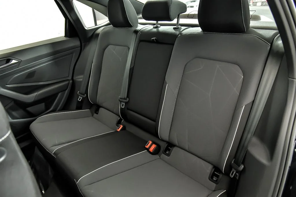 New 2026 Black Volkswagen 1.5T Sport image 8