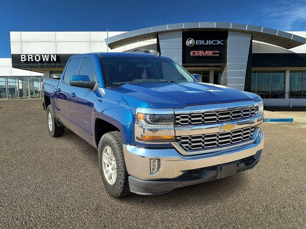 2017 Chevrolet Silverado 1500 LT 4X4 Crew Cab Short Box's photo