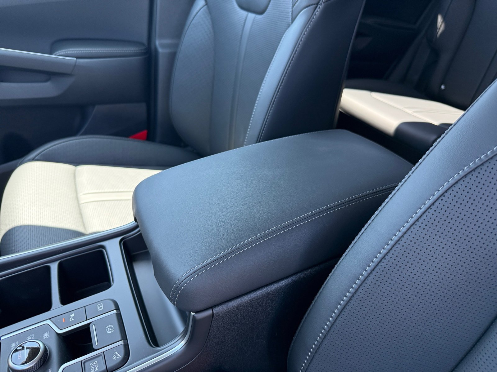 New 2026 Wolf Gray Kia X-Line EX image 14