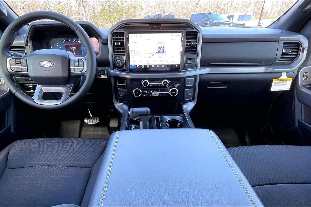 New 2026 Ford F-150 XLT 4D SuperCrew