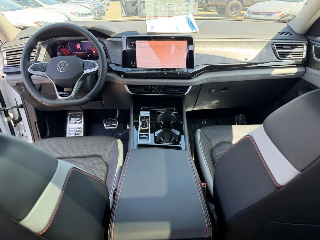 New 2026 Opal White Pearl Volkswagen 2.0T Peak Edition image 27