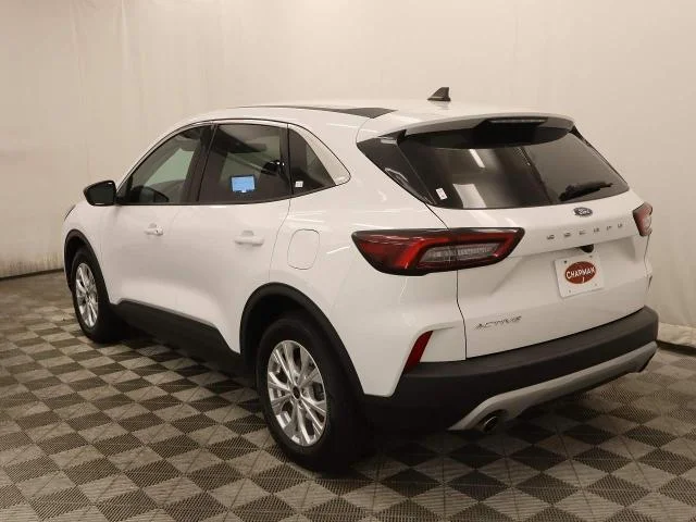 Used 2024 Oxford White Ford Active image 22