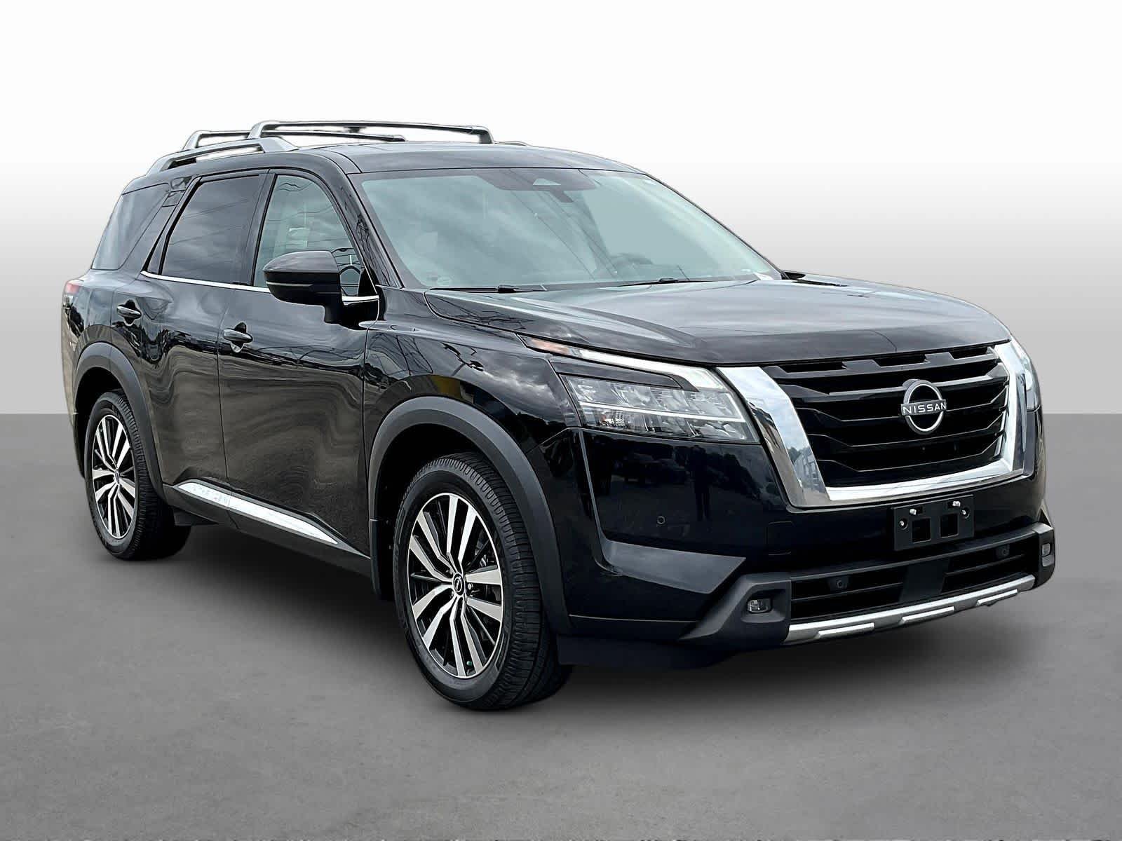 2023 Nissan Pathfinder Platinum - Photo 1