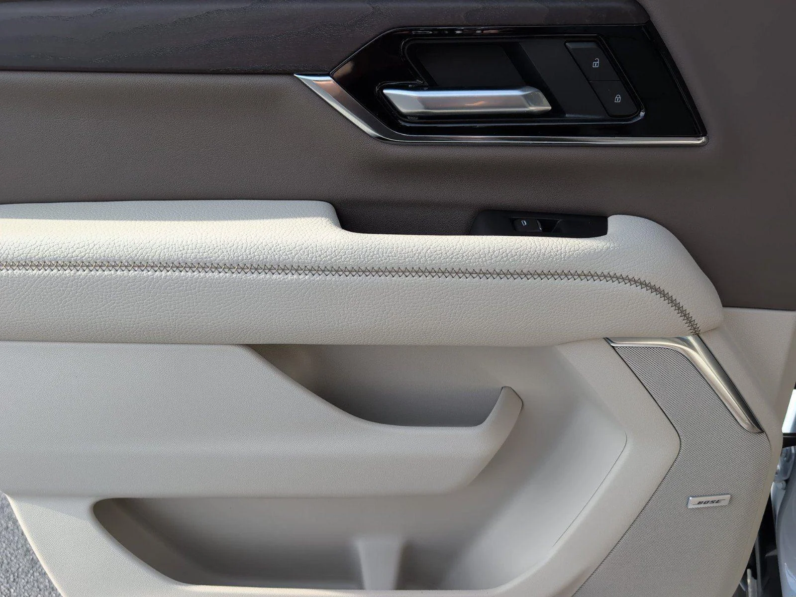 New 2026 Glacier White Tricoat GMC Denali image 41