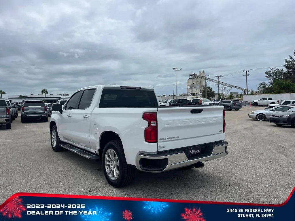 Used 2024 Summit White Chevrolet LTZ image 5
