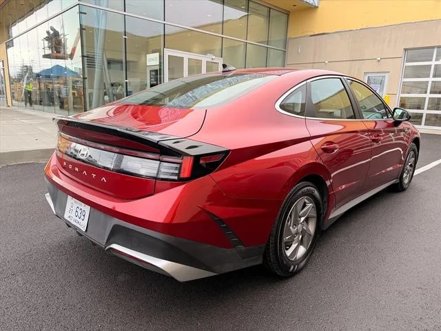 Used 2026 Red Hyundai SE image 28