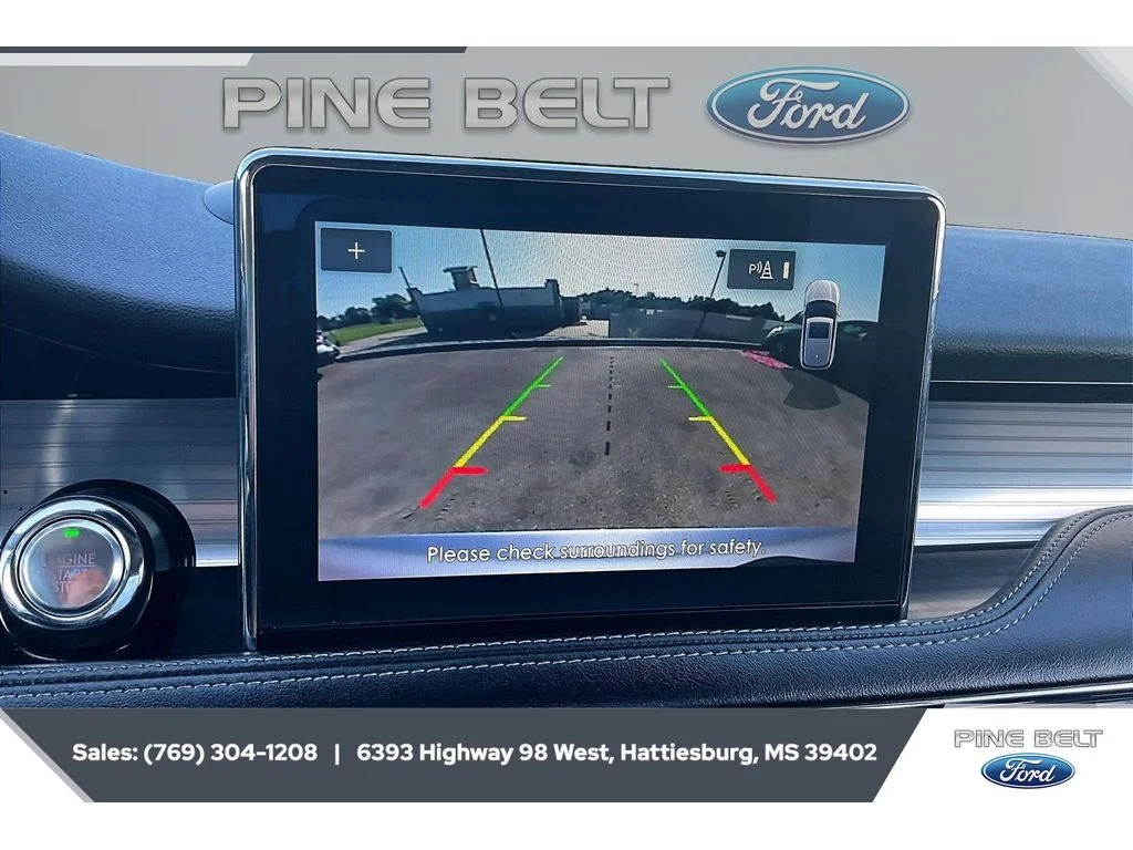 Used 2022 Elite Blue Metallic Clearcoat Lincoln Standard image 17