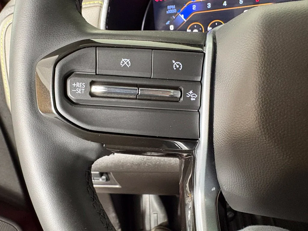 Used 2025 Red Chevrolet ZR2 image 23