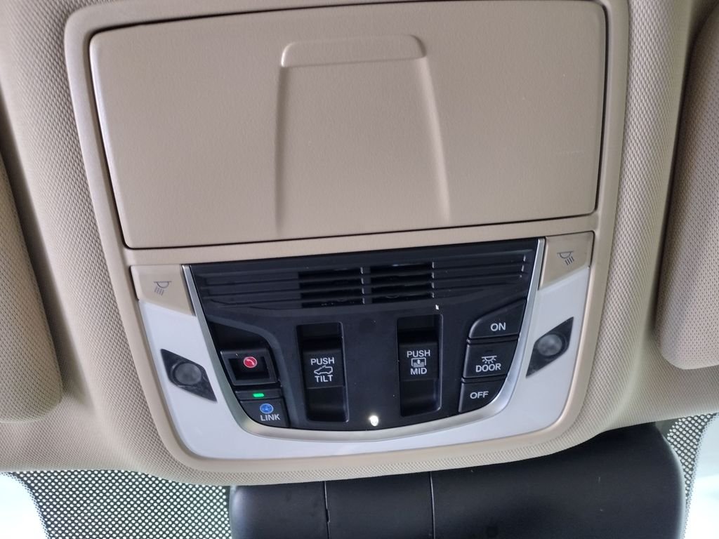 Used 2024 Red Acura Base image 33