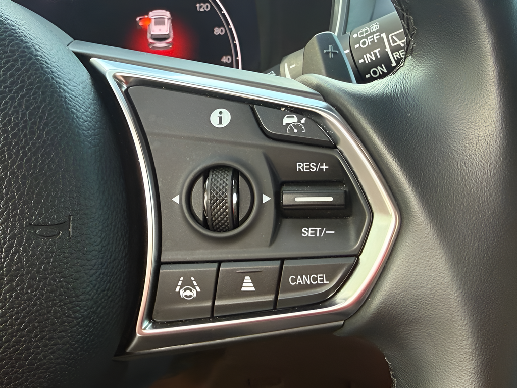 Used 2024 White Acura Technology image 18