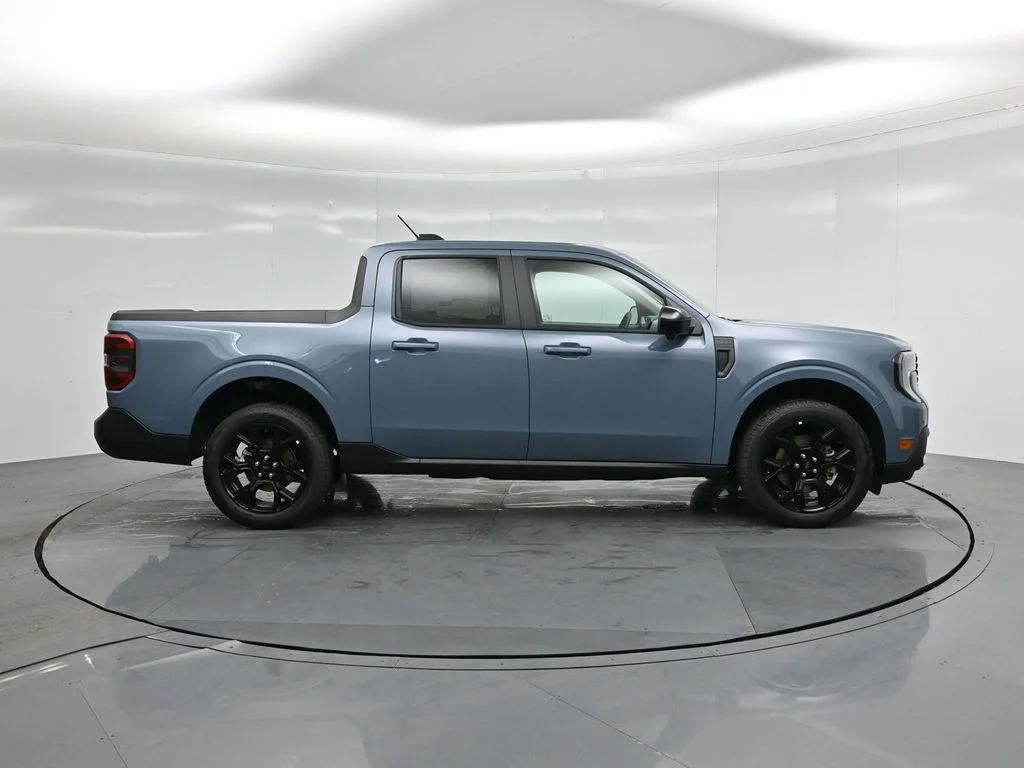 New 2026 Azure Gray Metallic Tri-Coat Ford Lariat image 26