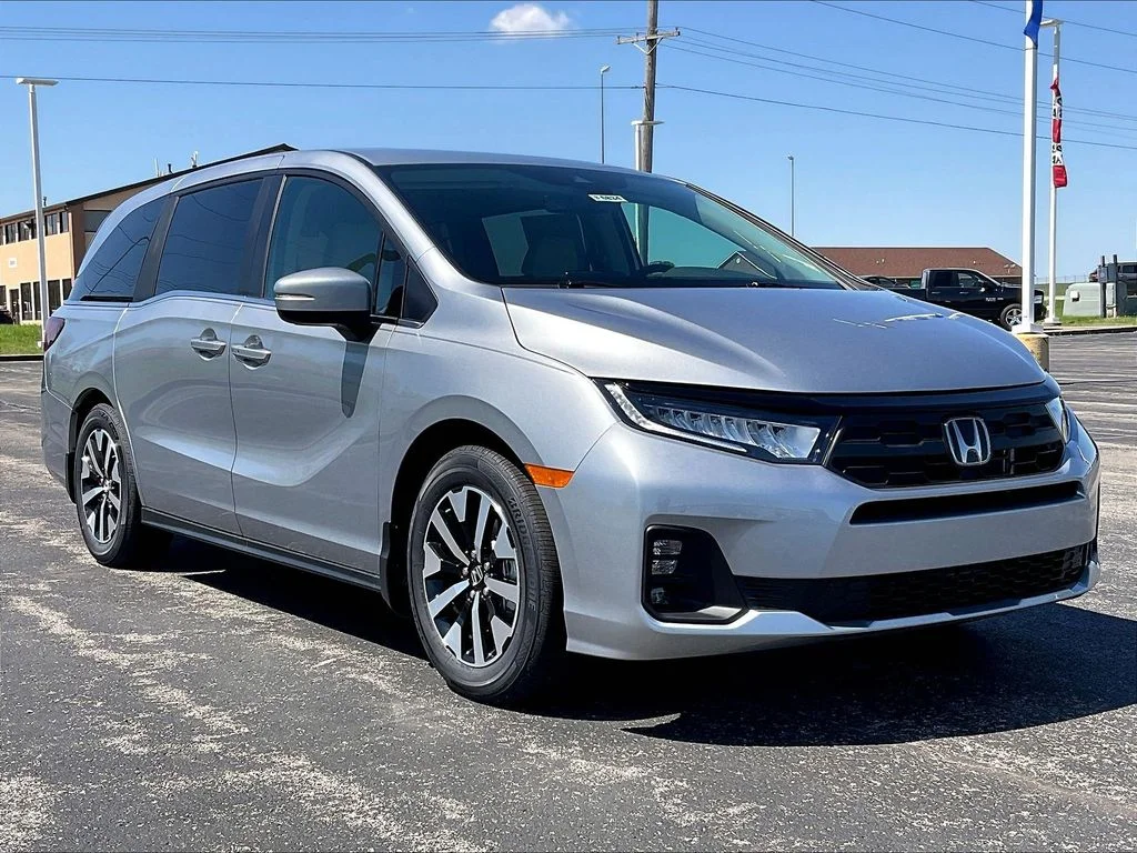 2026 Honda Odyssey EX-L's photo