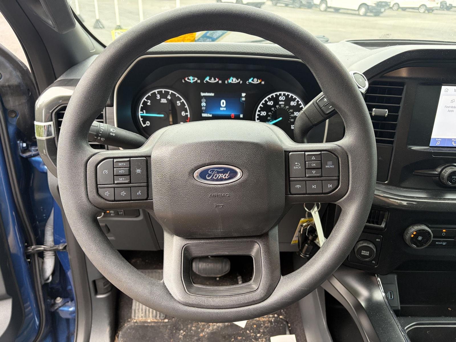 Used 2023 Atlas Blue Ford XL image 5