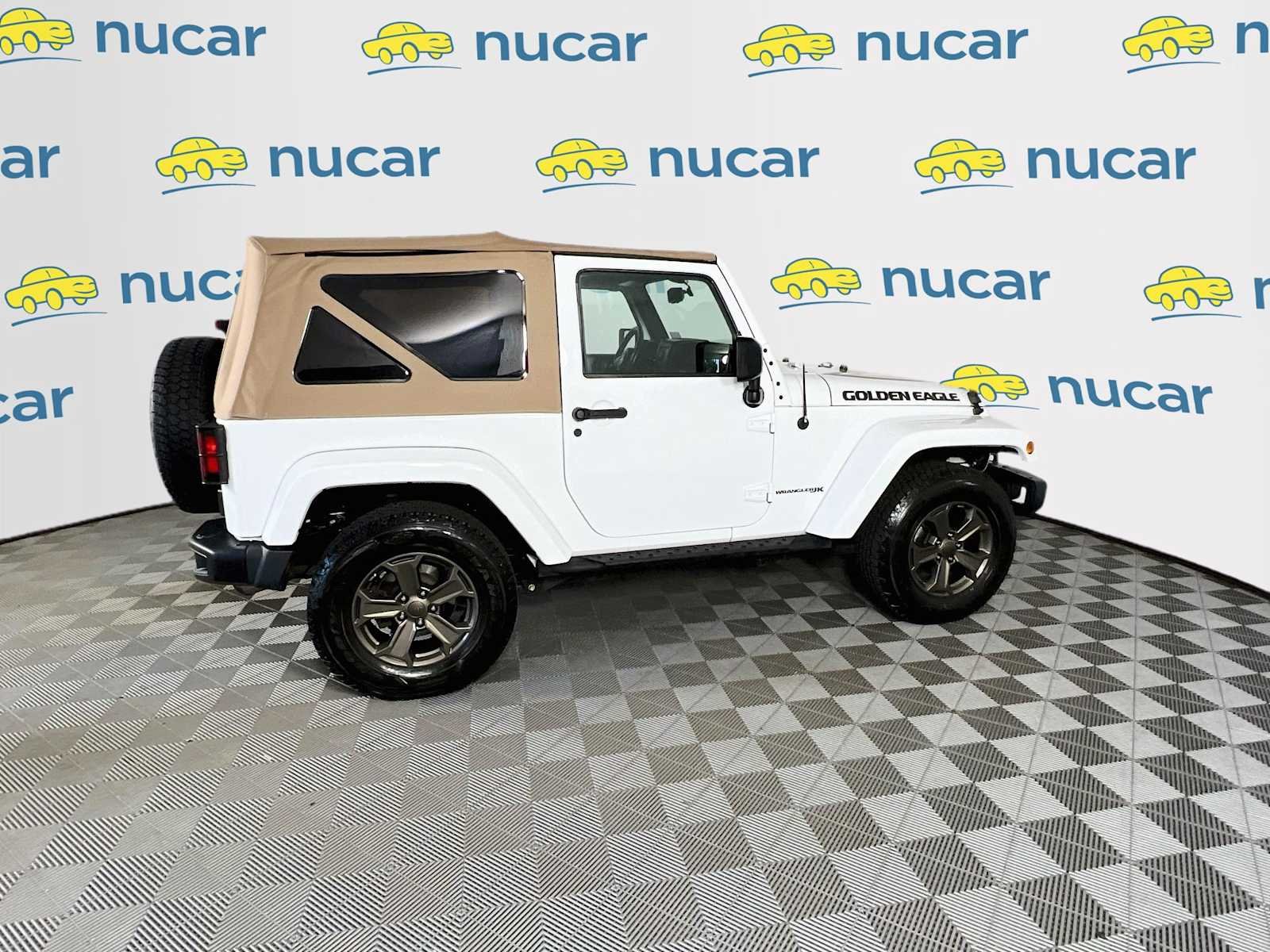 Used 2018 Bright White Clearcoat Jeep Golden Eagle image 8