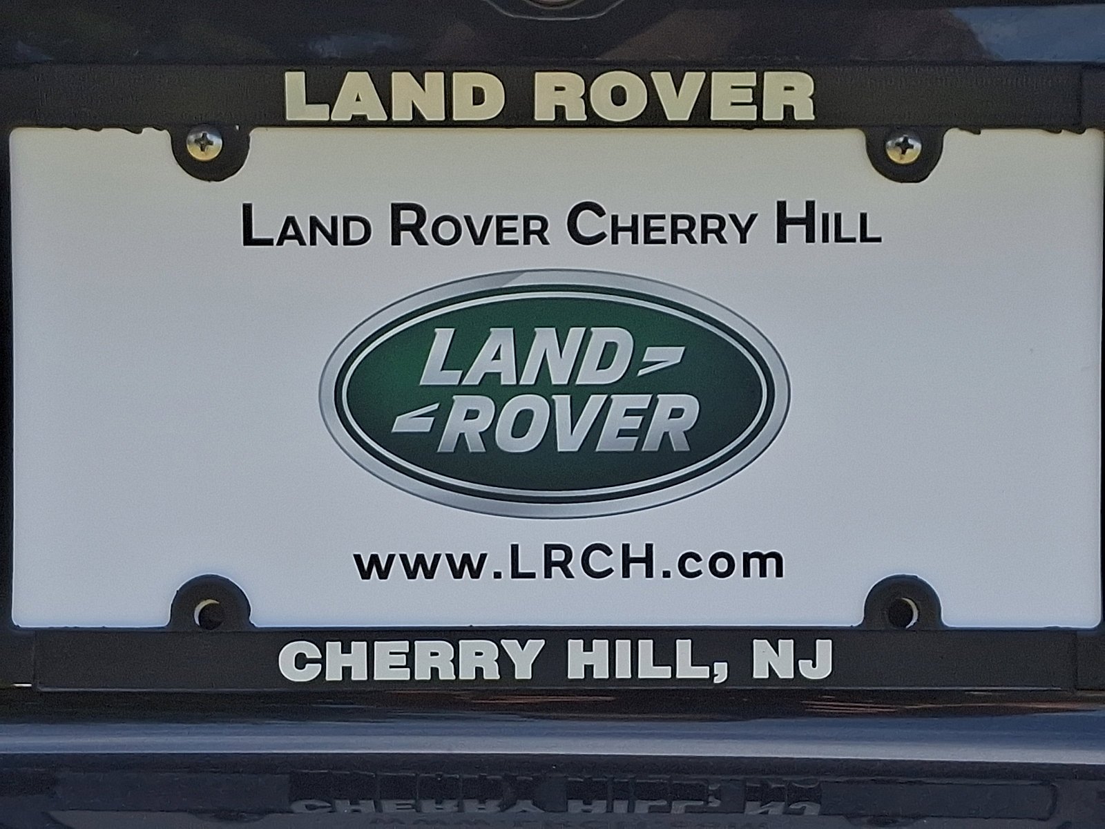 New 2026 Carpathian Grey Land Rover SE image 16