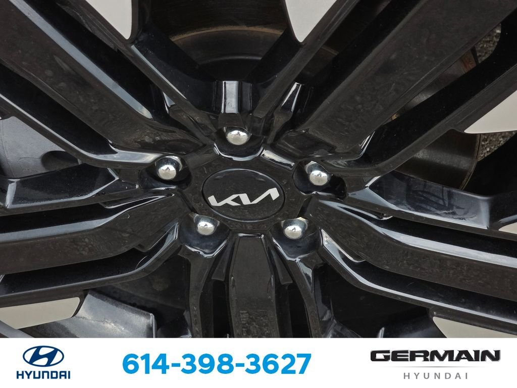 Used 2024 Black Kia SX-Prestige image 13