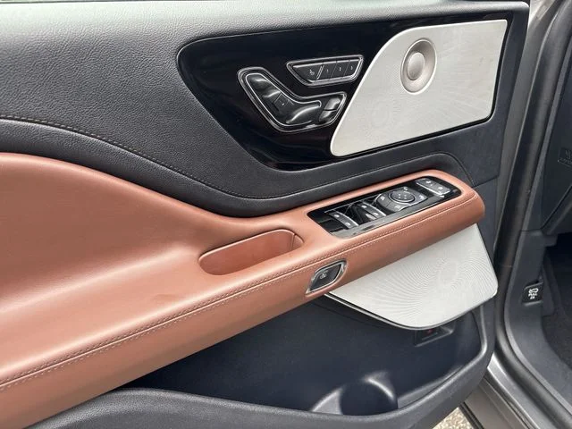 2025 Lincoln Aviator Reserve - Photo 13