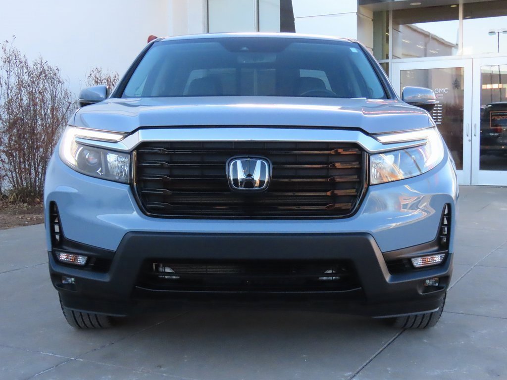 Used 2023 Honda Ridgeline RTL-E with VIN 5FPYK3F78PB055558 for sale in Kansas City