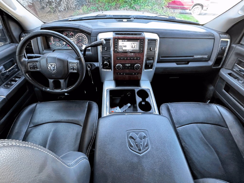 Used 2012 Silver Ram Laramie image 28