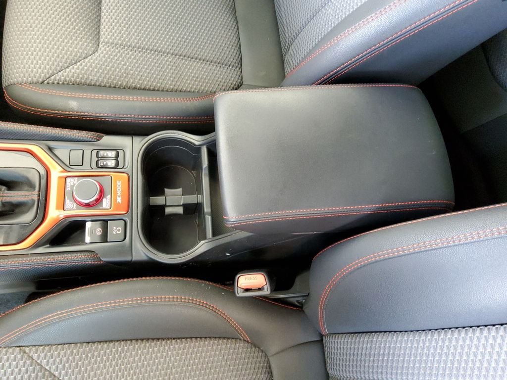 Used 2021 White Subaru Sport image 23