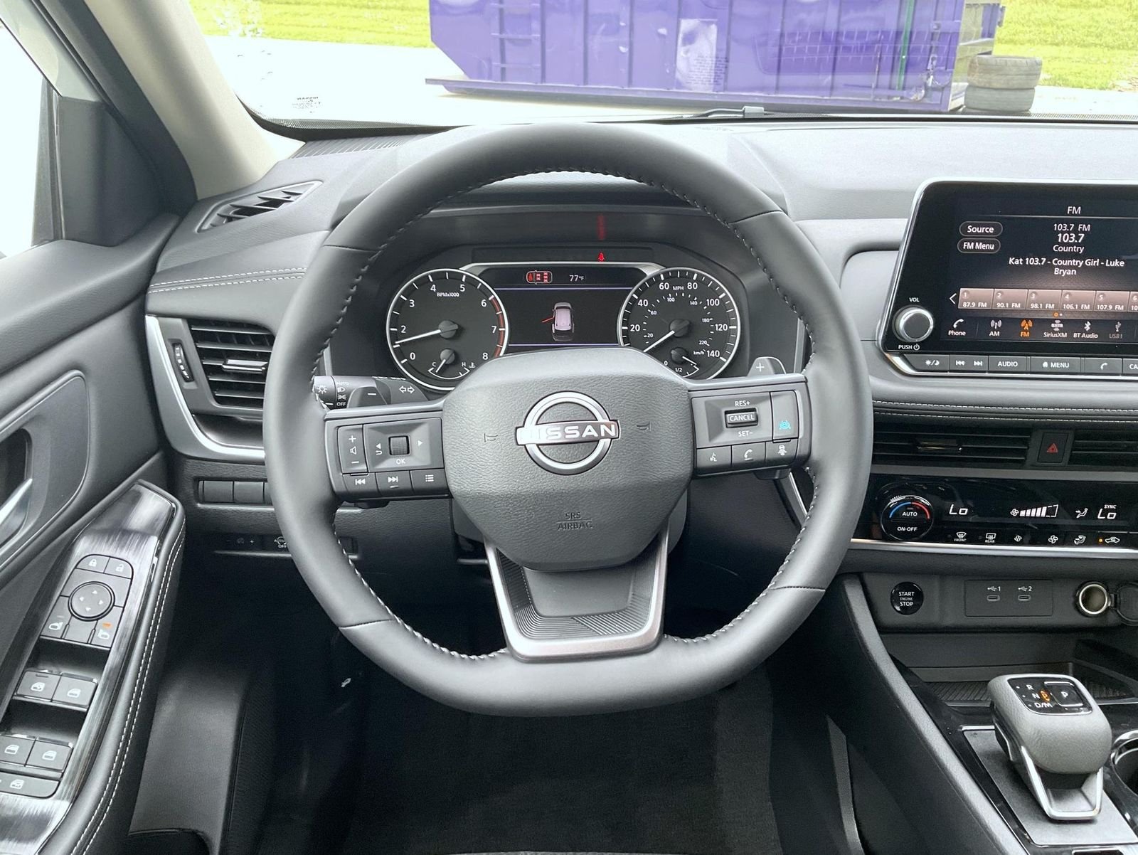 New 2026 Everest White Pearl TriCoat Nissan SV image 13
