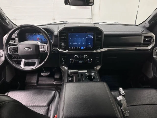 Used 2024 White Ford LARIAT image 17