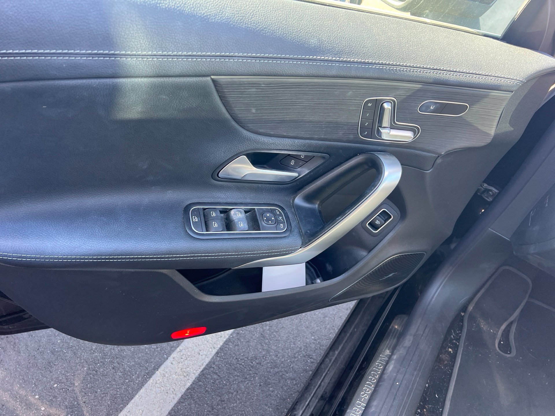 Used 2023  Mercedes-Benz CLA 250 image 10